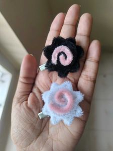Fluffy Narutomaki Fishcake Swirl Hair Clips Set