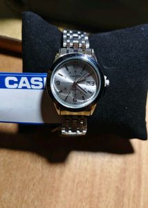 Casio Quartz Watch Women