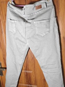Free delivery - Light Grey Slim Fit Jeans