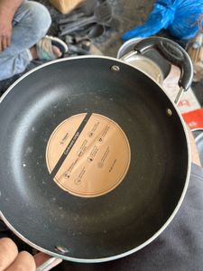 F Smartbuy Unused With Lid N Handle Kadhai