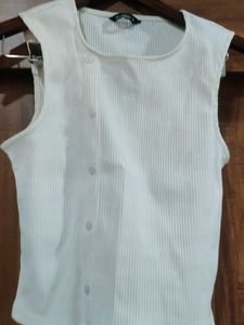 Chic Ribbed Sleeveless Top