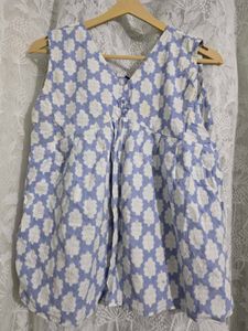 V-Neck Sleeveless Printed Kurta