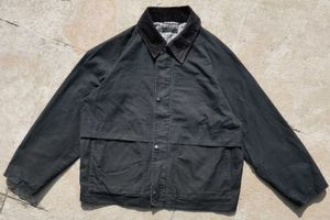 Uniqlo black windbreaker jacket.