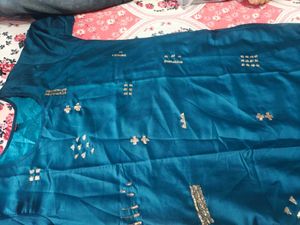 Beautiful Teal Embellished Kurta