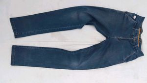 Men's Classic Blue Jeans for men and women