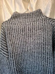 crop Turtleneck Sweater