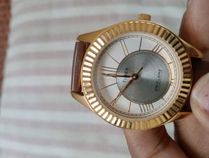 Timex Oriflame Women's Watch