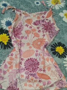 sleeveless trending women kurtii