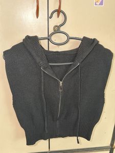 Black Zip-Up Hooded Knit Vest