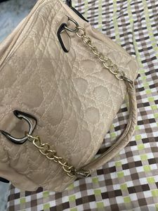 Quilted Chain Shoulder Bag