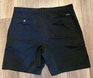 CHAPS Men's Black Cargo Shorts