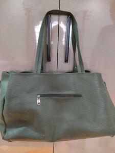 Stylish Green Tote Bag