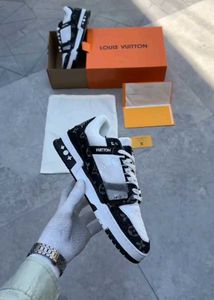 Louis Vuitton Black/White Monogram Sneakers