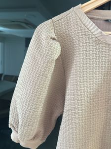 Round Neck Puff Sleeve Sweatshirt Top, Bust- 34/36