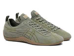 Onitsuka Tiger Sclaw Black White/  Green**