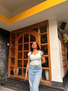 Chic Button-Up Puff Sleeve Crop Top medium size