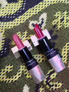 Vibrant Lipsticks - Set of 2