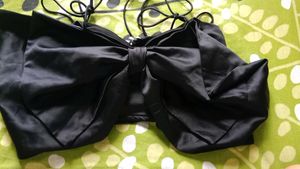 Chic Bow Detail Crop Top