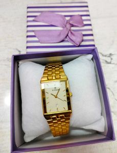 Titan Golden watch ⌚