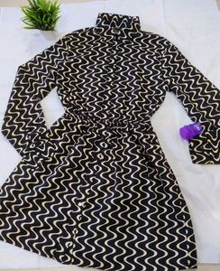 Chic Wave Print Button-Up Dress