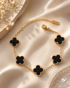 Elegant Clover Bracelet