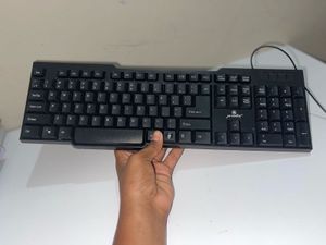 Keyboard  + Mouse Pad + USB Hu
