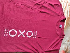 Stylish Maroon Graphic T-Shirt