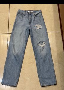 Light Wash Distressed Jeans