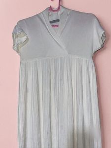 Elegant White Pleated Midi Dress