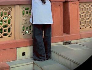 Distressed Wide Leg Jeans