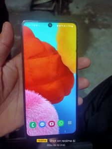 Samsung Galaxy A51