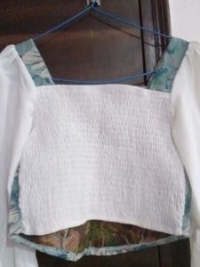 Chic Floral Puff Sleeve Top