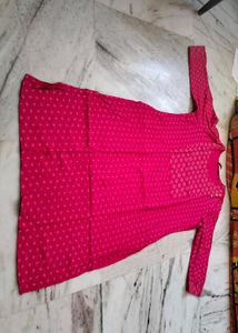 Avaasa Kurta