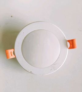 12 Not working Concealed light