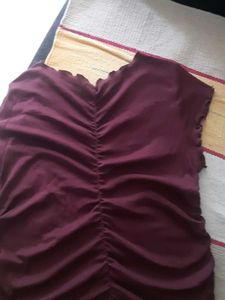 New chic Maroon Ruched Top