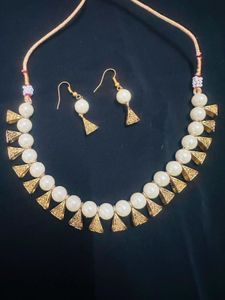 Pearl and Gold Tone Necklace & Earring Set