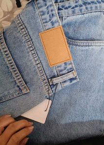 Frilled Hem Flared Jeans
