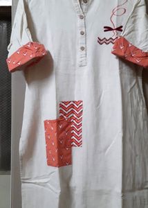 Chic White Kurta with Coral Accents