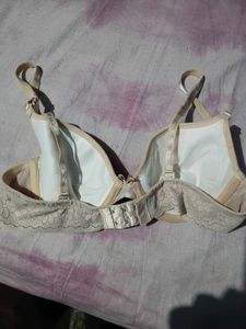 Lace Detail Underwire Bra
