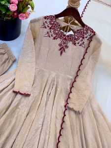 Elegant Beige Kurta Set with Maroon Embroidery