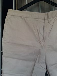 Khaki Cropped Trousers