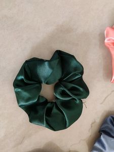 Pack Of 4 Scrunchies