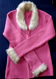 Pink Ribbed Zip-Up Sweater with Fur Trim