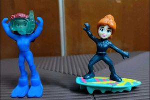 2 kinder Joy toys