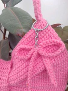 Chunky Crochet Bow Handbag