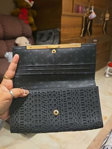 Oriflame Clutch