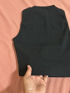 🧚‍♀️Black Crop Top