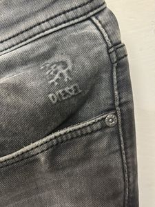 Men's Grey Washed Denim Jeans