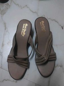 Stylish Women's Flat Sandals