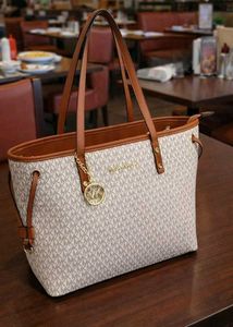 MICHAEL KORS JET SET LARGE TOTE BAG